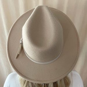 Wool Felt Vegan Leather Strap Fedora Hat
